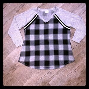 Ultra Flirt Women's‎ Top